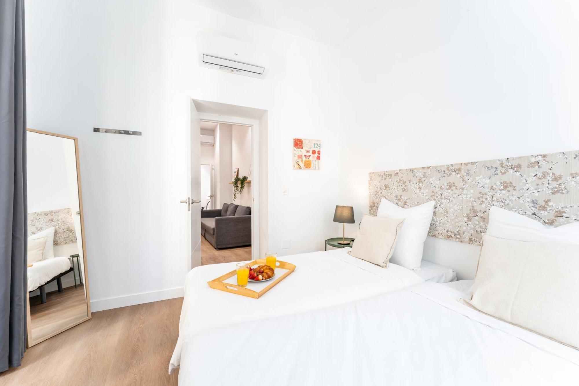 Apartamentos Juan De Padilla Málaga Exterior foto